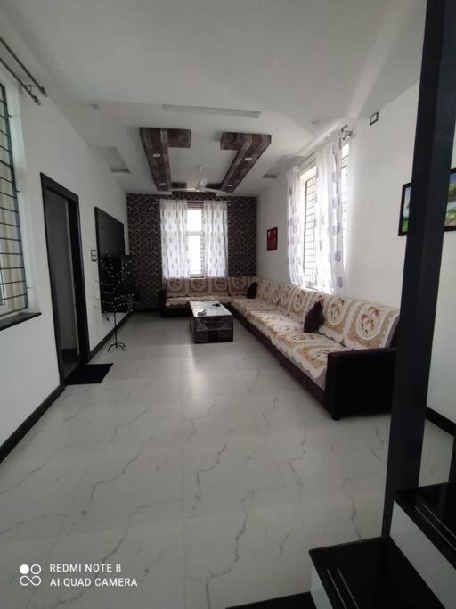 Sona Homes, Beach House Madras Buitenkant foto